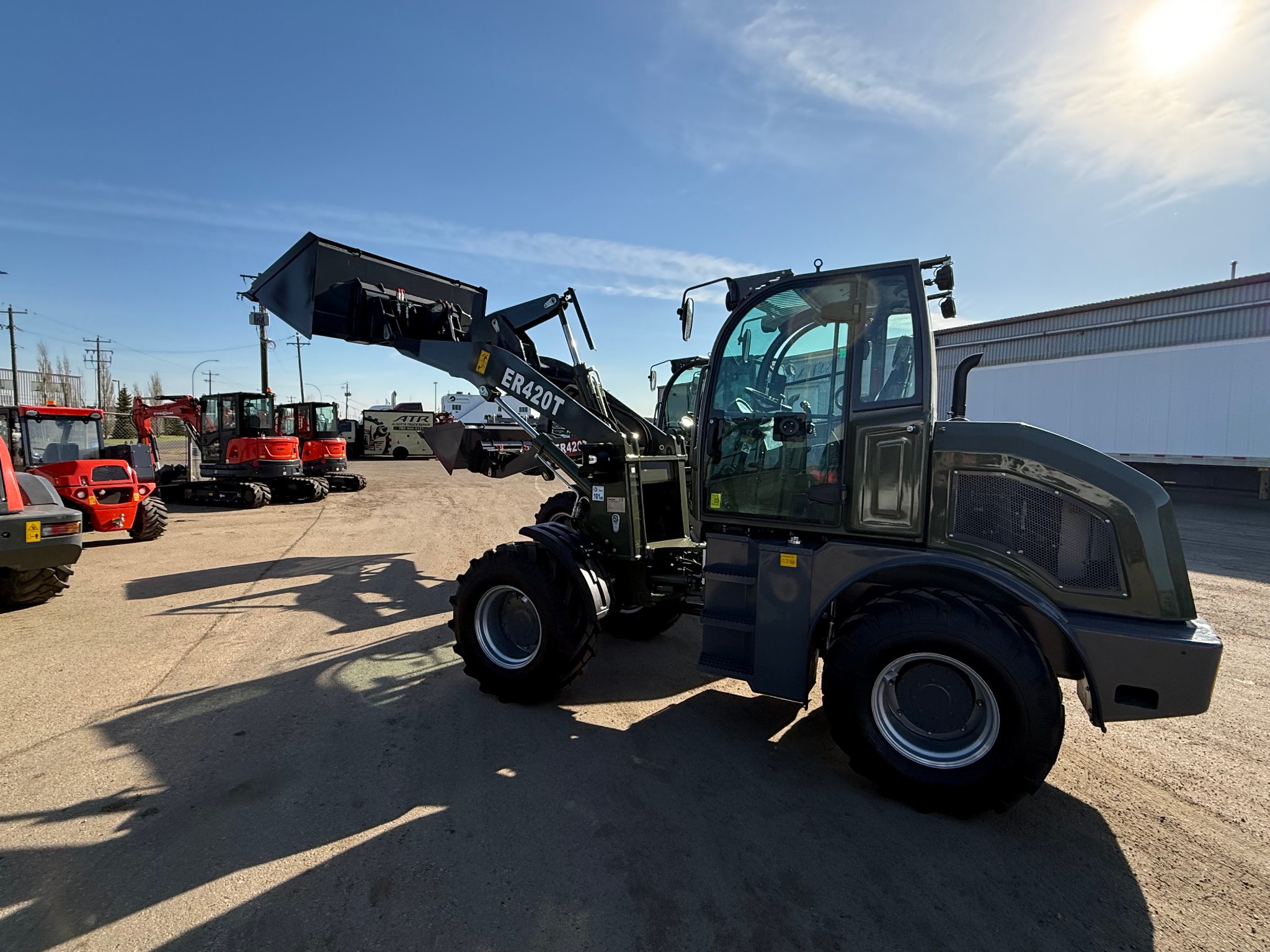 Everun ER420T Wheel Loader - rear quarter